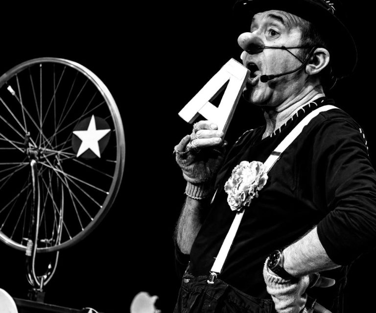 el PeTiT uNiVeRS amb Marcel Gros